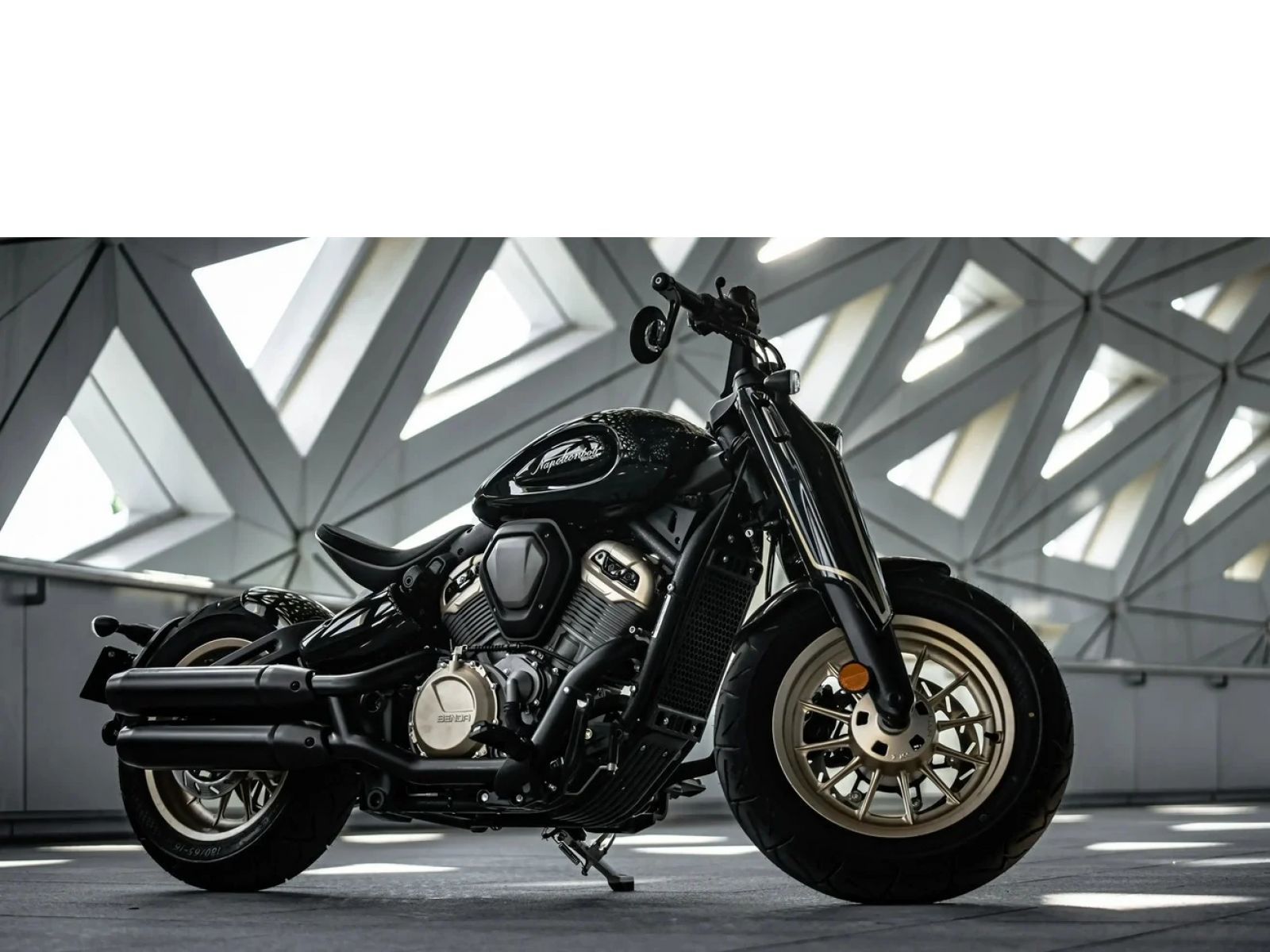 Круизер BENDA Napoleon 500 (BLACK) 2026